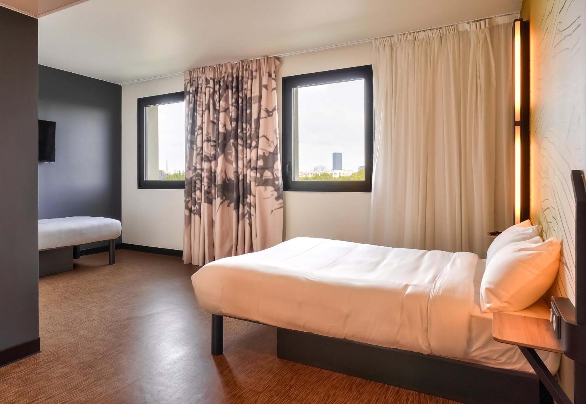 B&B Hotel Paris Porte D'Orleans Монруж Екстериор снимка