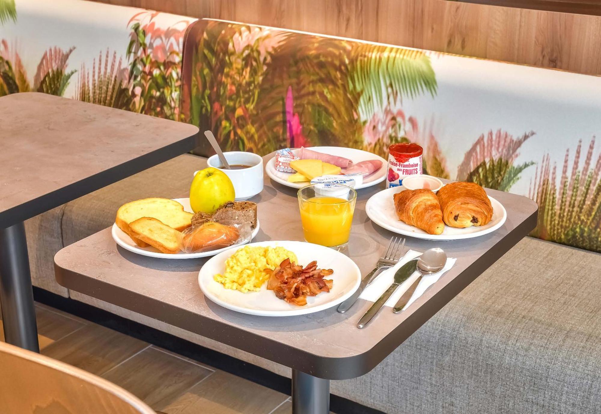 B&B Hotel Paris Porte D'Orleans Монруж Екстериор снимка