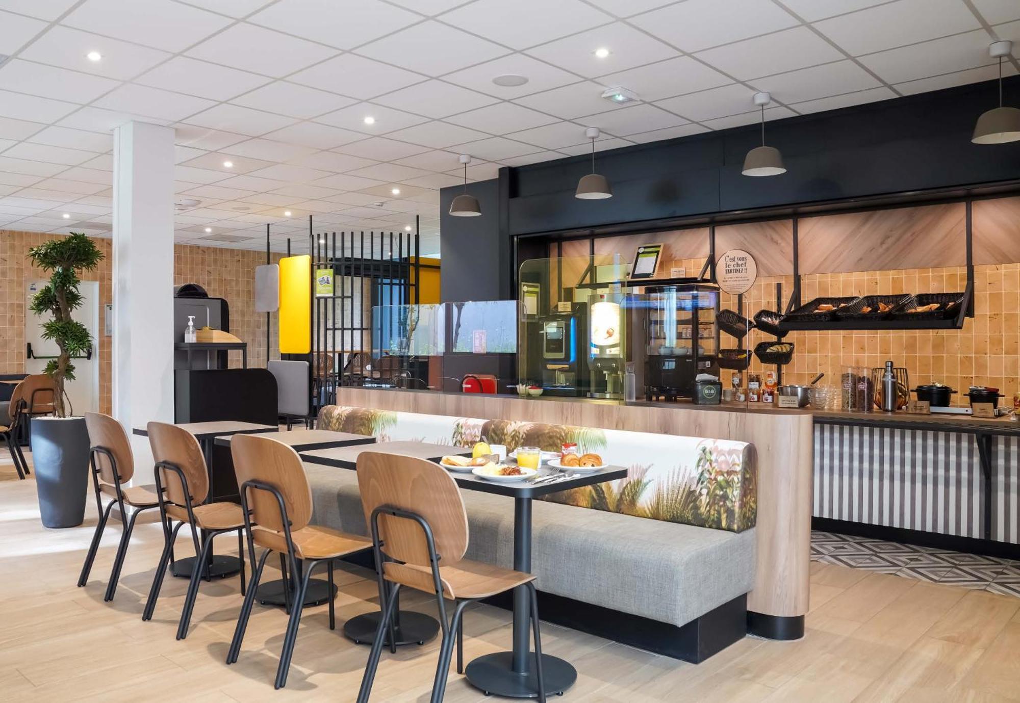 B&B Hotel Paris Porte D'Orleans Монруж Екстериор снимка