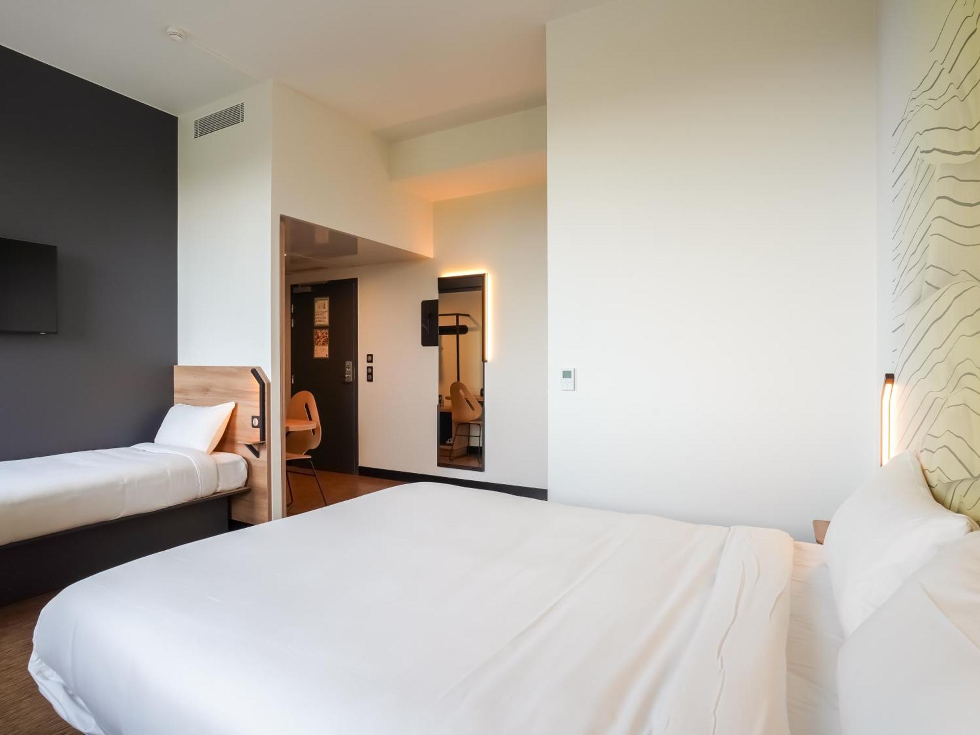 B&B Hotel Paris Porte D'Orleans Монруж Екстериор снимка