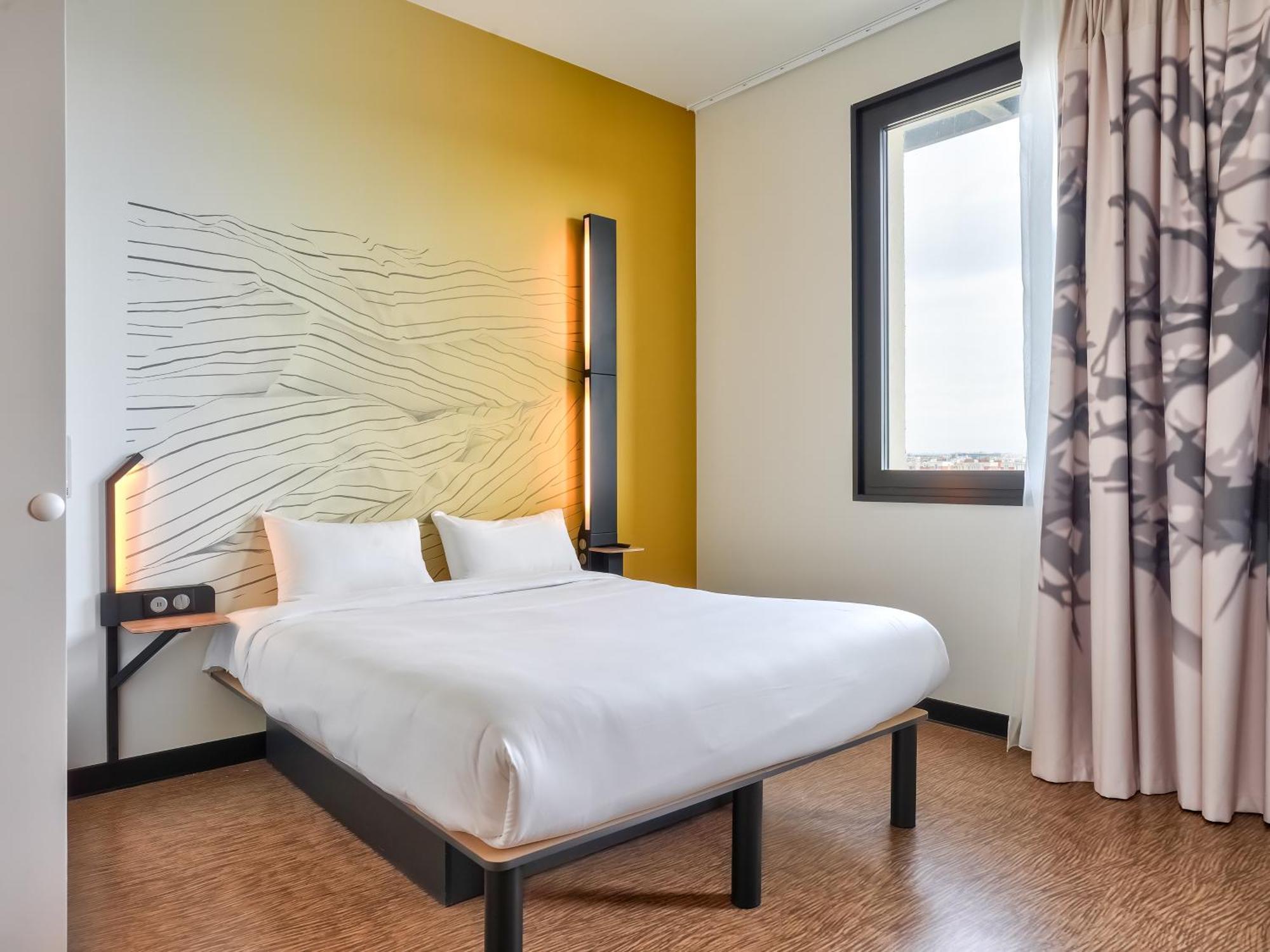 B&B Hotel Paris Porte D'Orleans Монруж Екстериор снимка